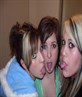 mee in the middle haha were hawt!! :P