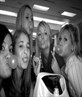 girls jus wnt 2 av fun!!!