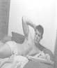 pose up